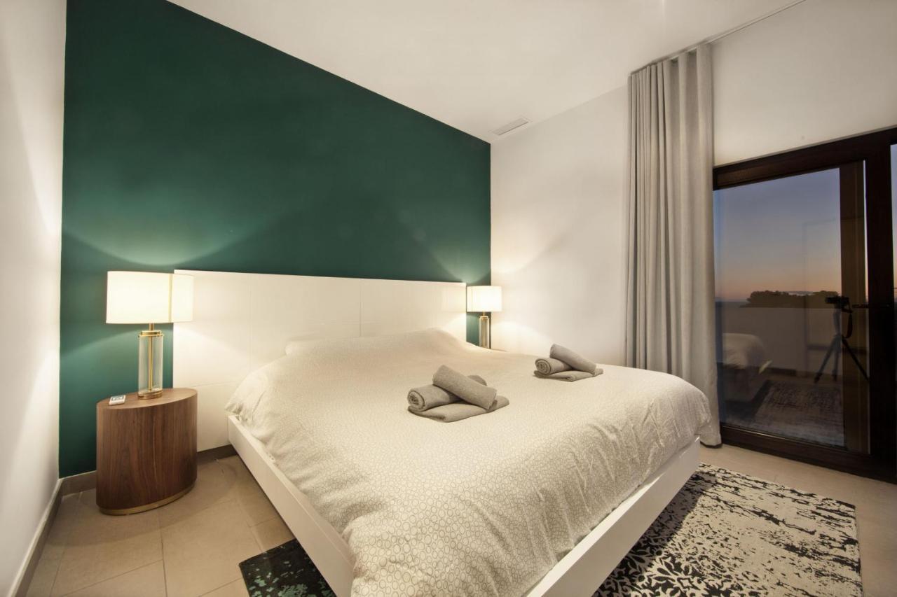 Modern Villa Close To Costabella Beach Marbella Zewnętrze zdjęcie